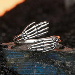 Halloween Skeleton Hands Hug Ring