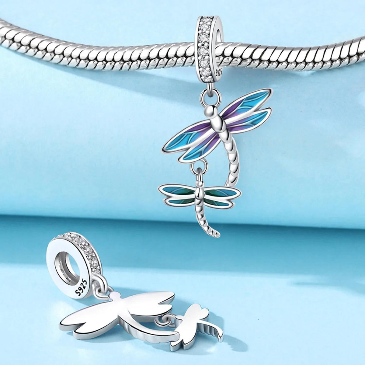 Dragonfly charm detail view