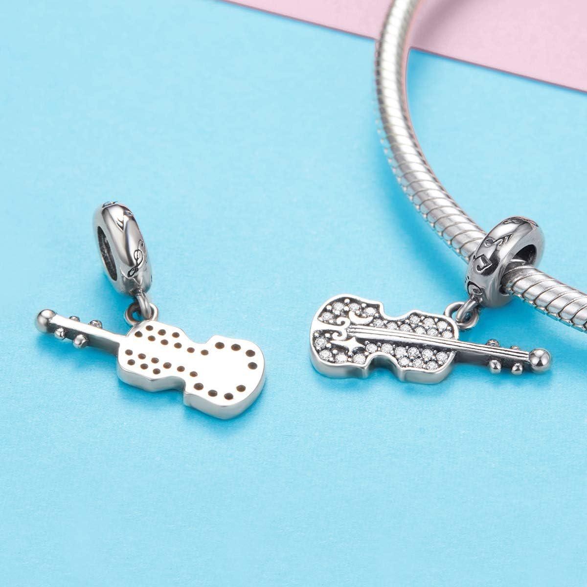 Violin charm detail view