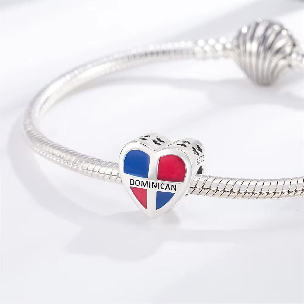 Dominican Republic charm detail view