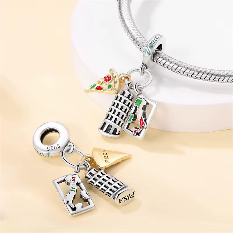 Italy Pizza Tower charm detail view
