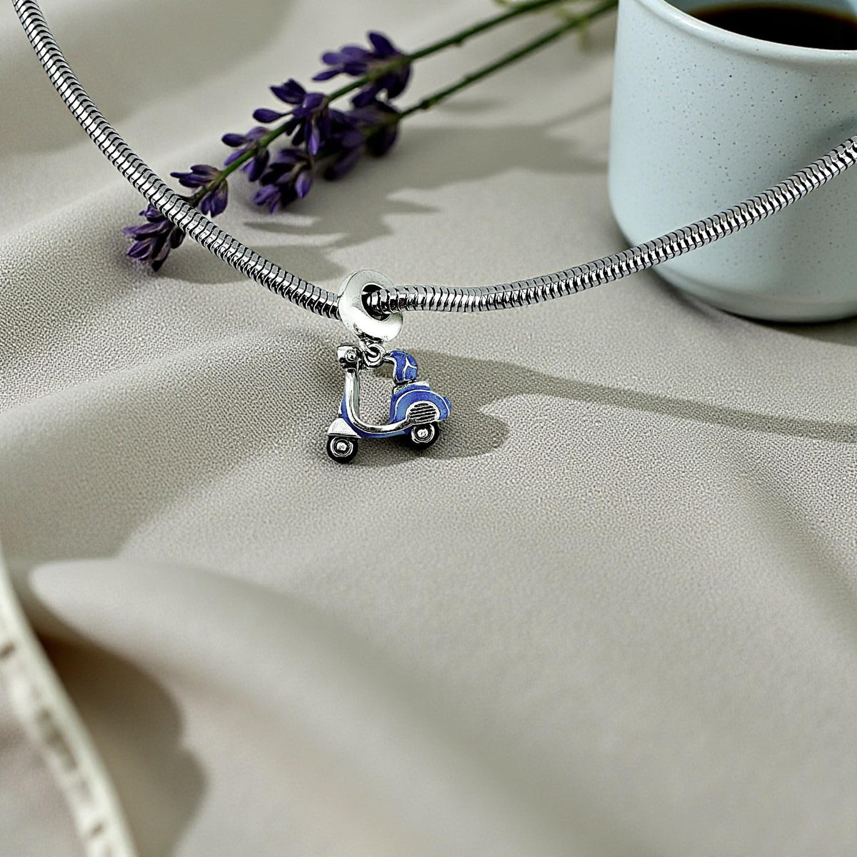 Italy charm detail view