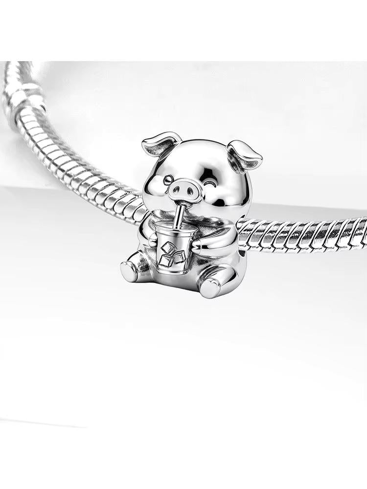 Pig charm detail view