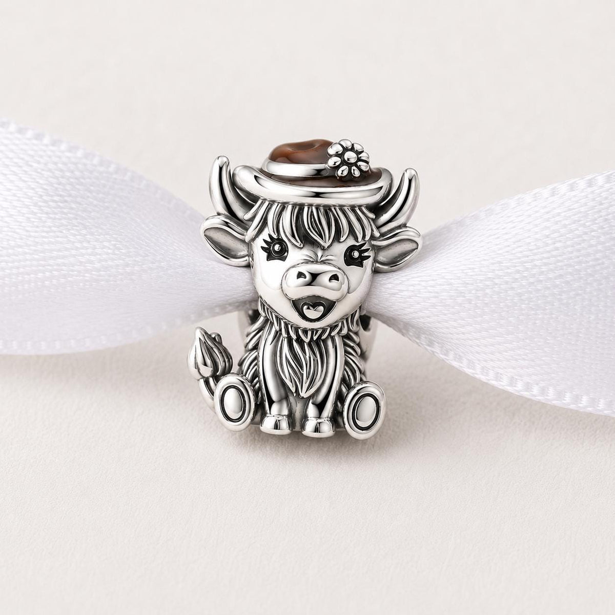 Highland Cow sterling silver charm alternate view
