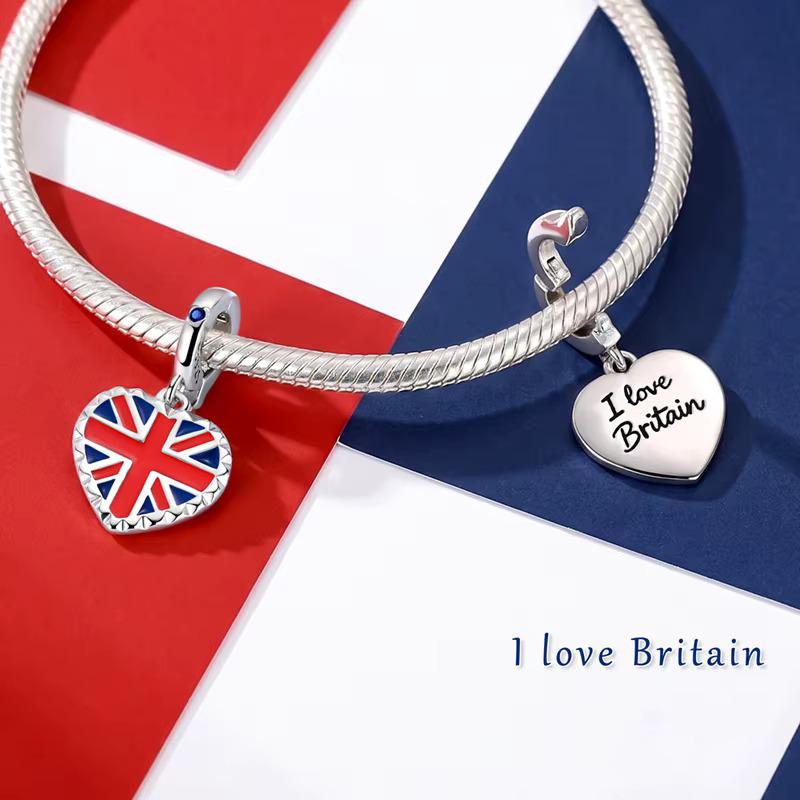 UK Heart charm detail view