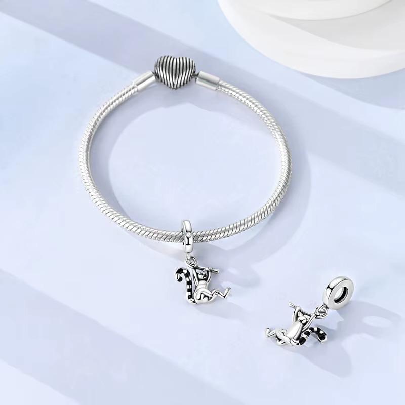 Lemur sterling silver charm view 7