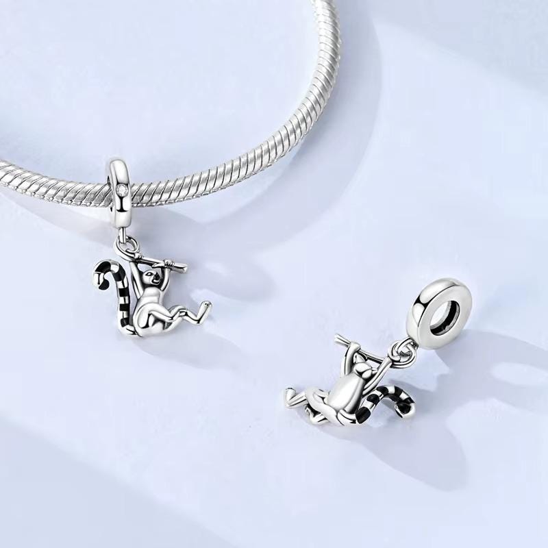 Lemur charm detail view