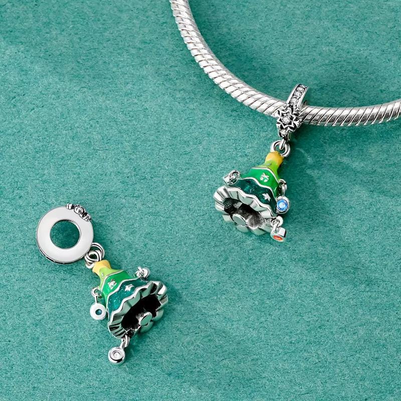 Christmas Tree charm detail view