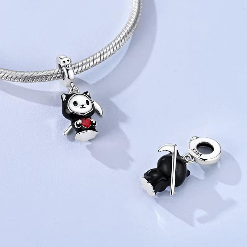 Grim Reaper Cat charm detail view